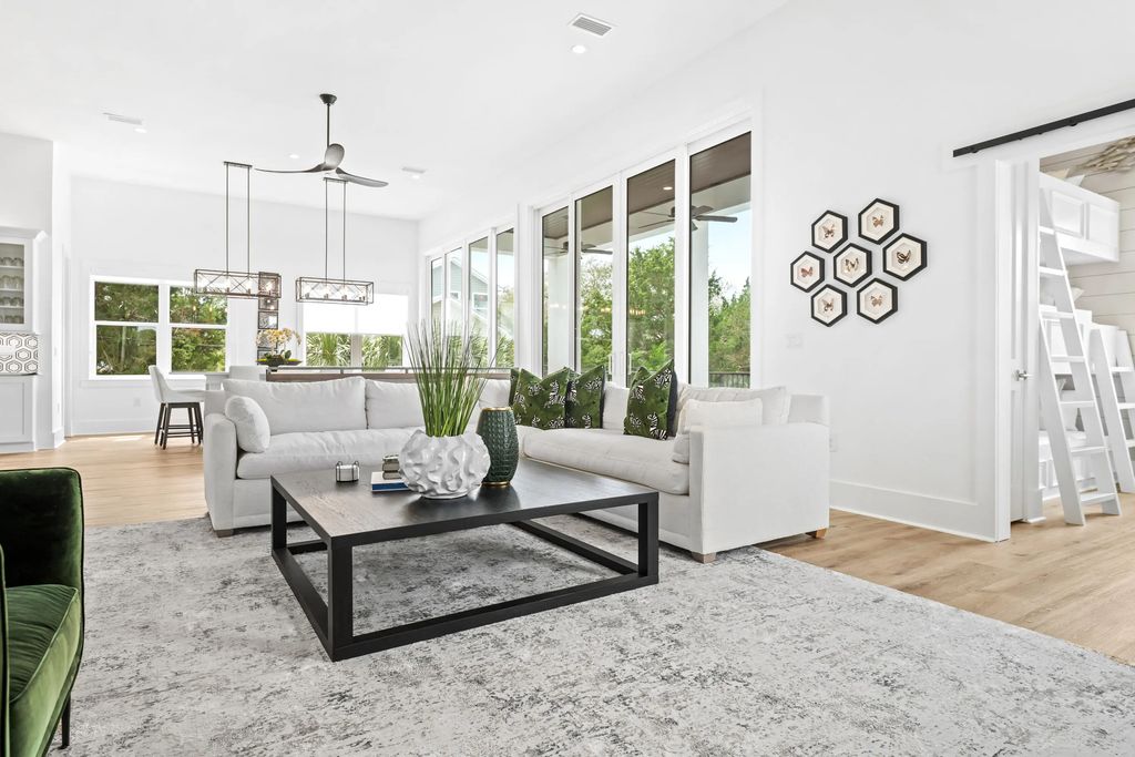65 of 118 - 344 S Holiday Road, Miramar Beach, FL