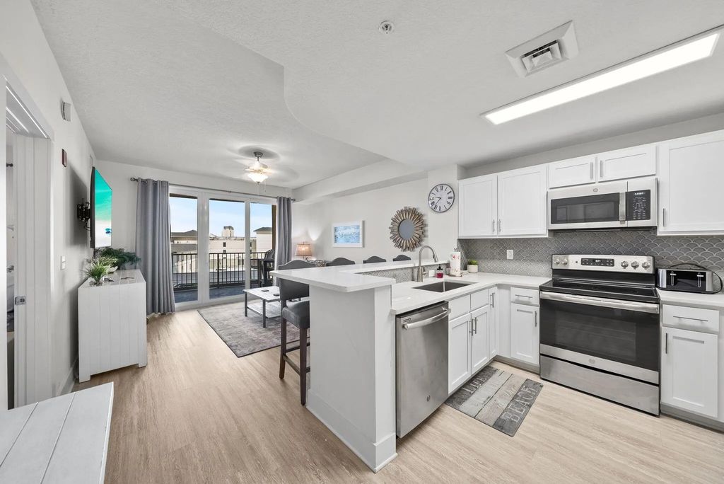 16 of 43 - 15928 Front Beach Road 3-509, Panama City Beach, FL