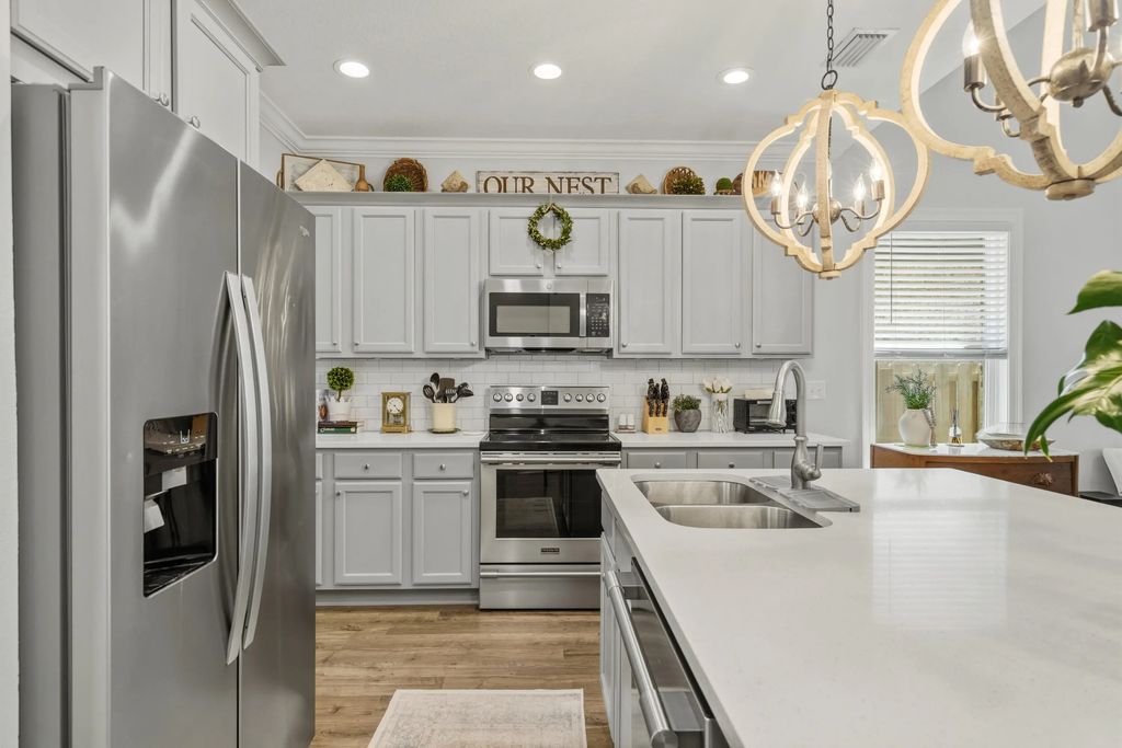 12 of 47 - 46 Laurel Oaks Drive, Freeport, FL