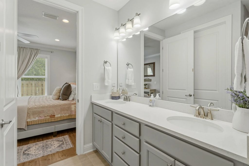 23 of 47 - 46 Laurel Oaks Drive, Freeport, FL