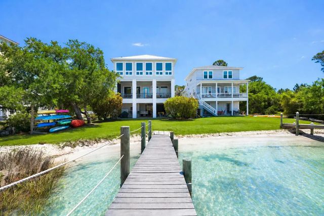 Photo of Listing #1009695