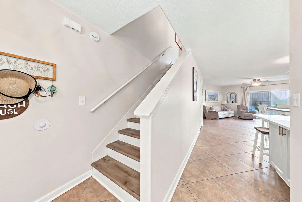 19 of 61 - 235 Pelican Place Unit 20, Destin, FL