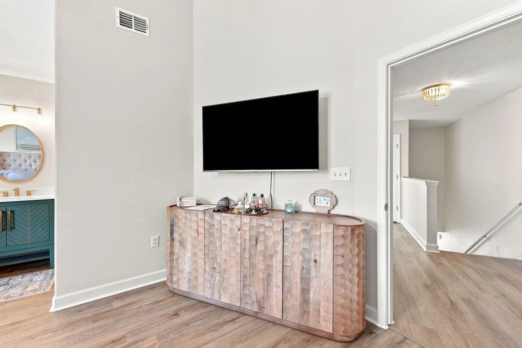43 of 61 - 235 Pelican Place Unit 20, Destin, FL