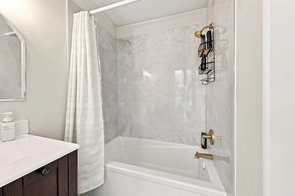 56 of 61 - 235 Pelican Place Unit 20, Destin, FL