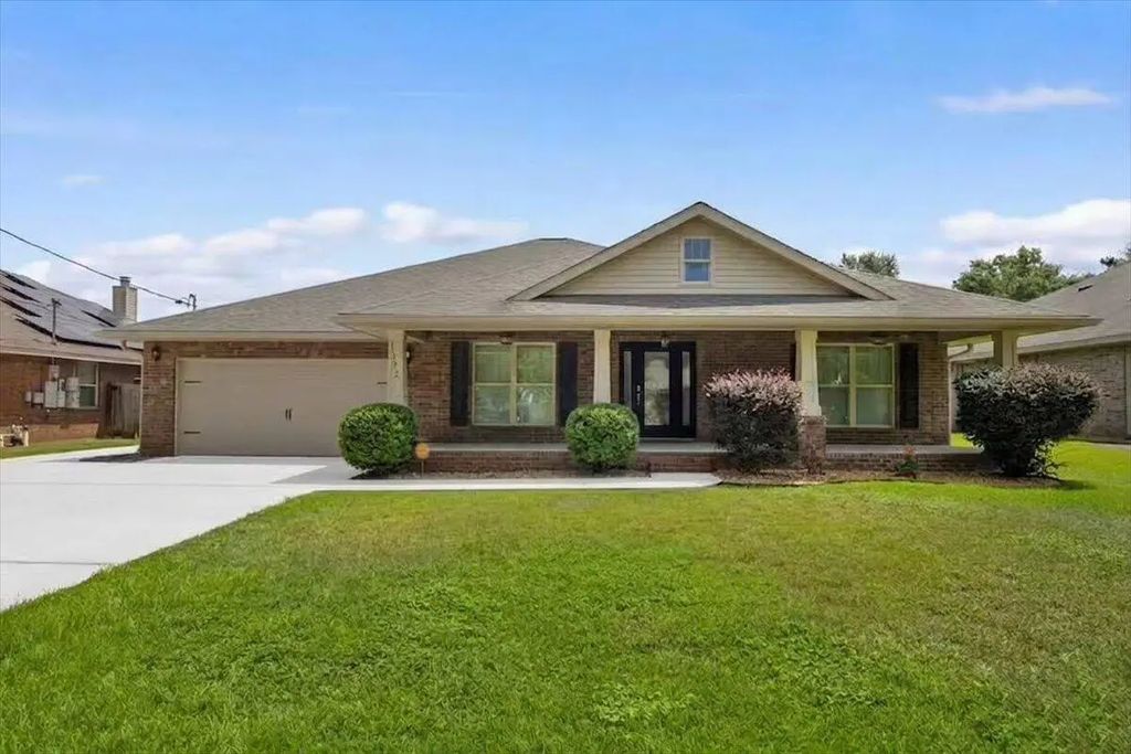 3172 Hickory Street, Navarre