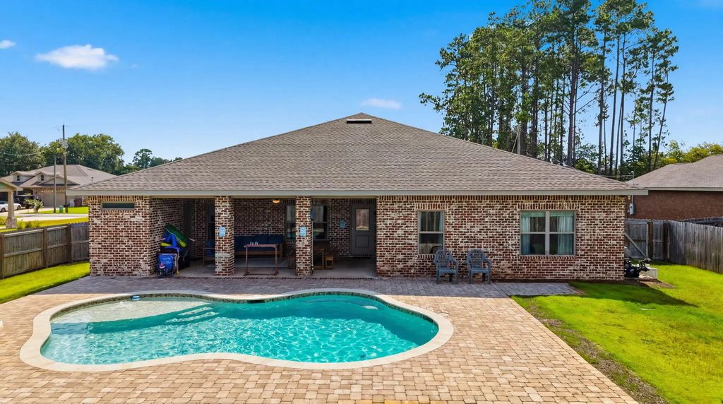 2590 Lovewood Drive, Navarre
