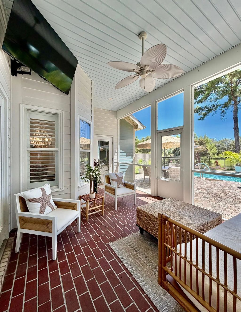 18 of 32 - 22 Mango Lane, Freeport, FL