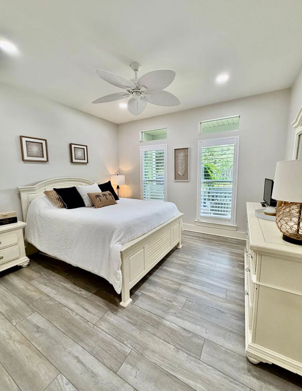 22 of 32 - 22 Mango Lane, Freeport, FL