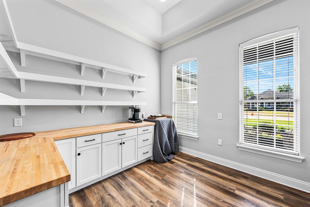 22 of 76 - 492 E Club House Drive, Freeport, FL