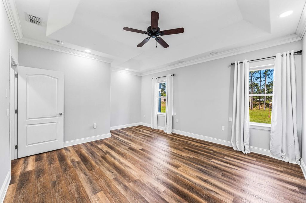 39 of 76 - 492 E Club House Drive, Freeport, FL
