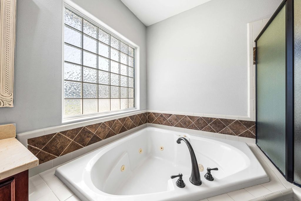 42 of 76 - 492 E Club House Drive, Freeport, FL
