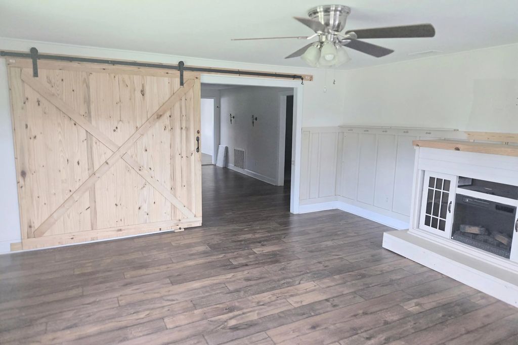 5921 Jack Stokes Road, Baker