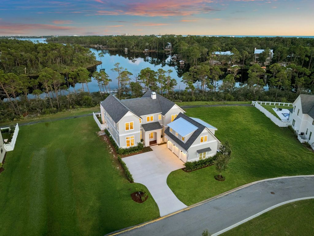 394 South Splash Drive, Watersound