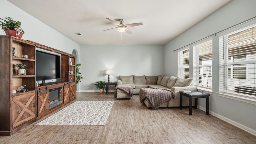12 of 40 - 426 Fanny Ann Way, Freeport, FL