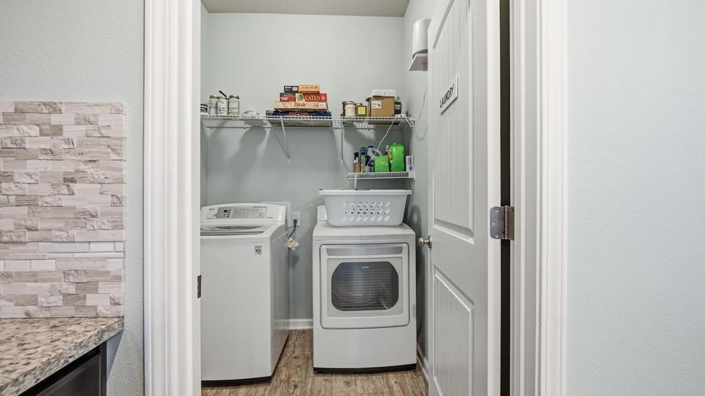 30 of 40 - 426 Fanny Ann Way, Freeport, FL