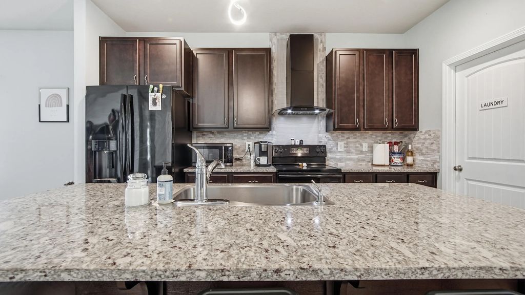 7 of 40 - 426 Fanny Ann Way, Freeport, FL