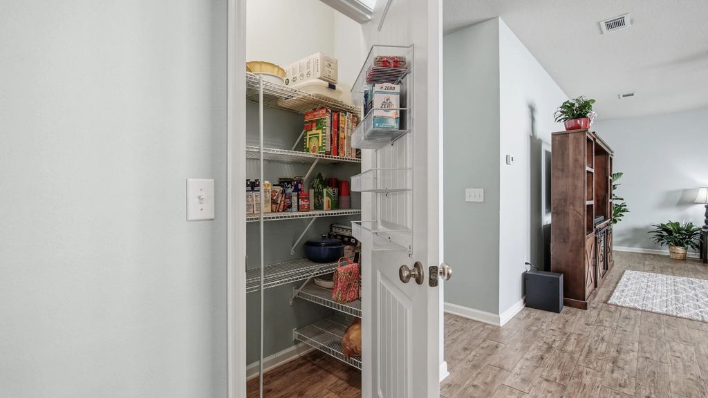 8 of 40 - 426 Fanny Ann Way, Freeport, FL