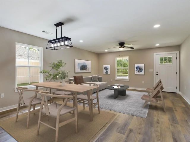 Photo of Listing #1010055