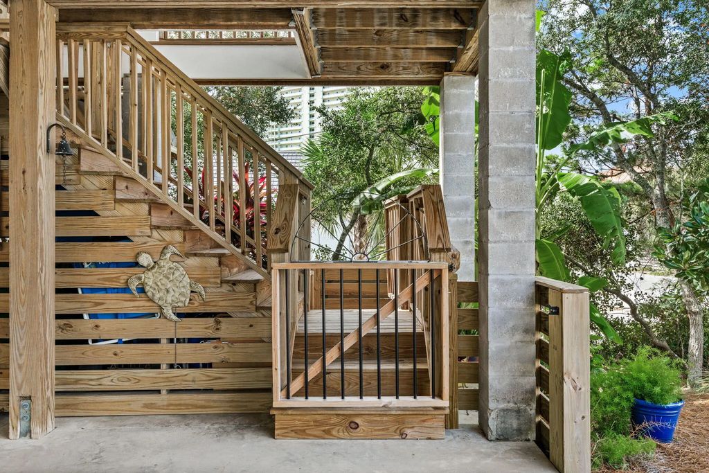 27 of 38 - 307 S Vestavia Street, Panama City Beach, FL