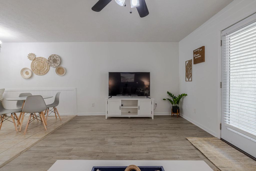 23 of 59 - 640 W Caladium Circle C, Panama City Beach, FL