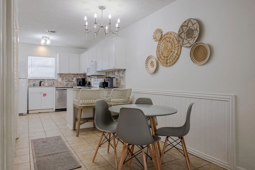 5 of 59 - 640 W Caladium Circle C, Panama City Beach, FL