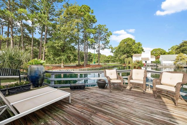 Photo of Listing #1010175