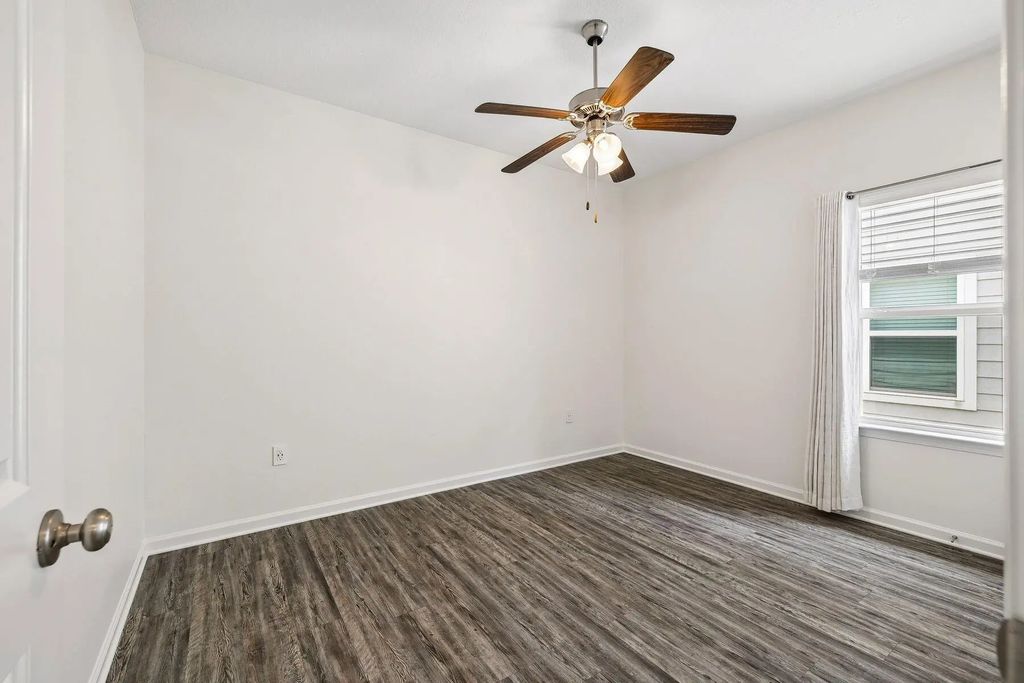 19 of 34 - 48 Sarona Street, Freeport, FL