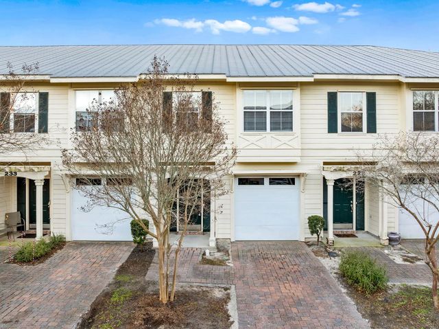 Photo of Listing #1010229
