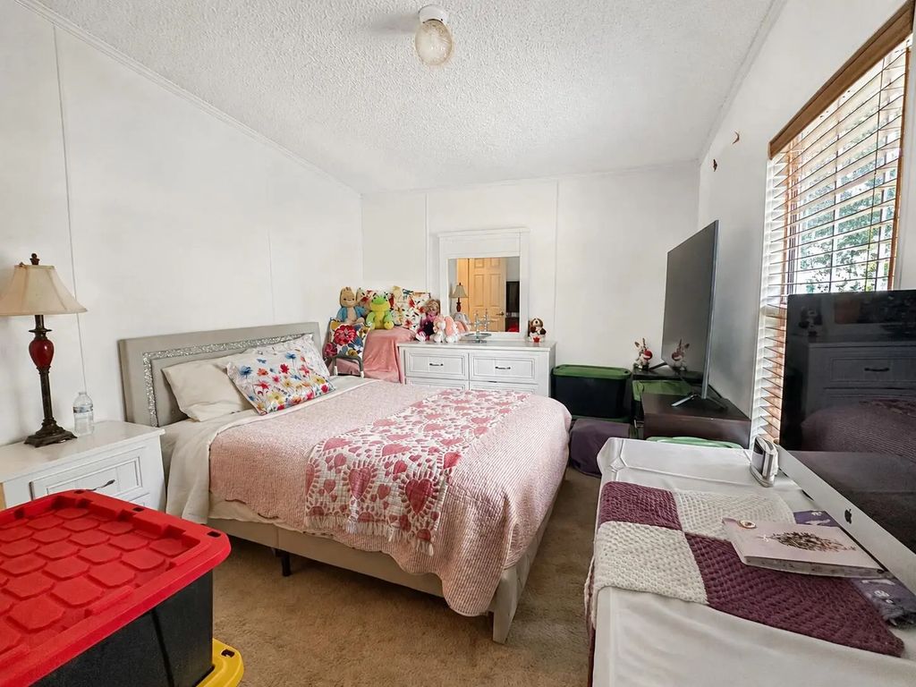 22 of 33 - 143 Anchor Road, Freeport, FL