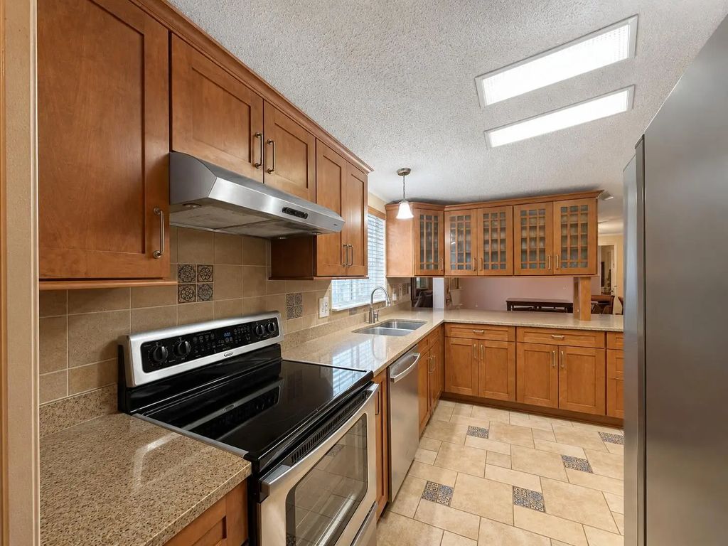 3 of 33 - 143 Anchor Road, Freeport, FL
