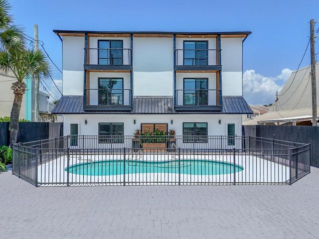 Photo of Listing #1010256