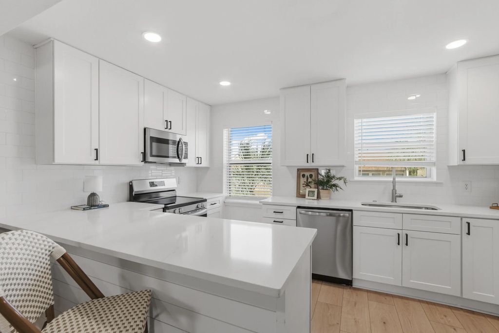 28 of 101 - 1656 Scenic Gulf Drive, Destin, FL