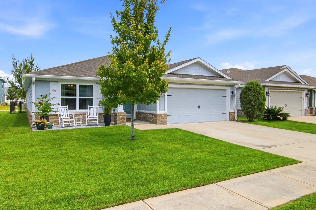 2 of 44 - 717 Riverwalk Circle, Freeport, FL