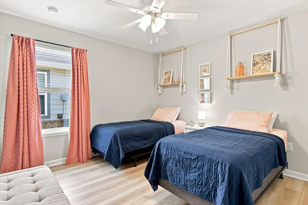 28 of 44 - 717 Riverwalk Circle, Freeport, FL