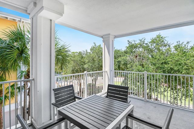Photo of Listing #1010697