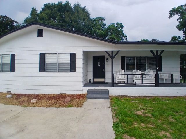 Photo of Listing #1010378