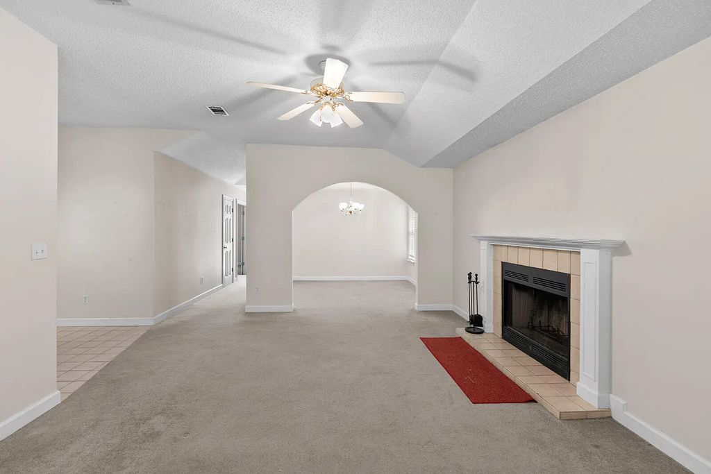 188 Wright Circle, Niceville