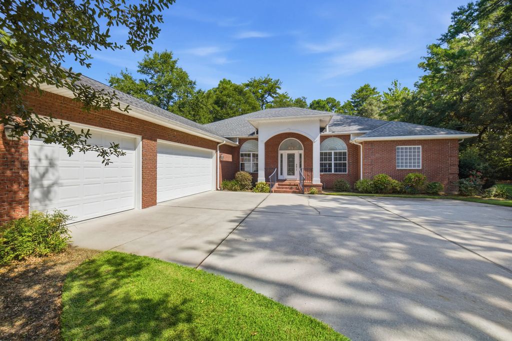 412 Ruckel Drive, Niceville