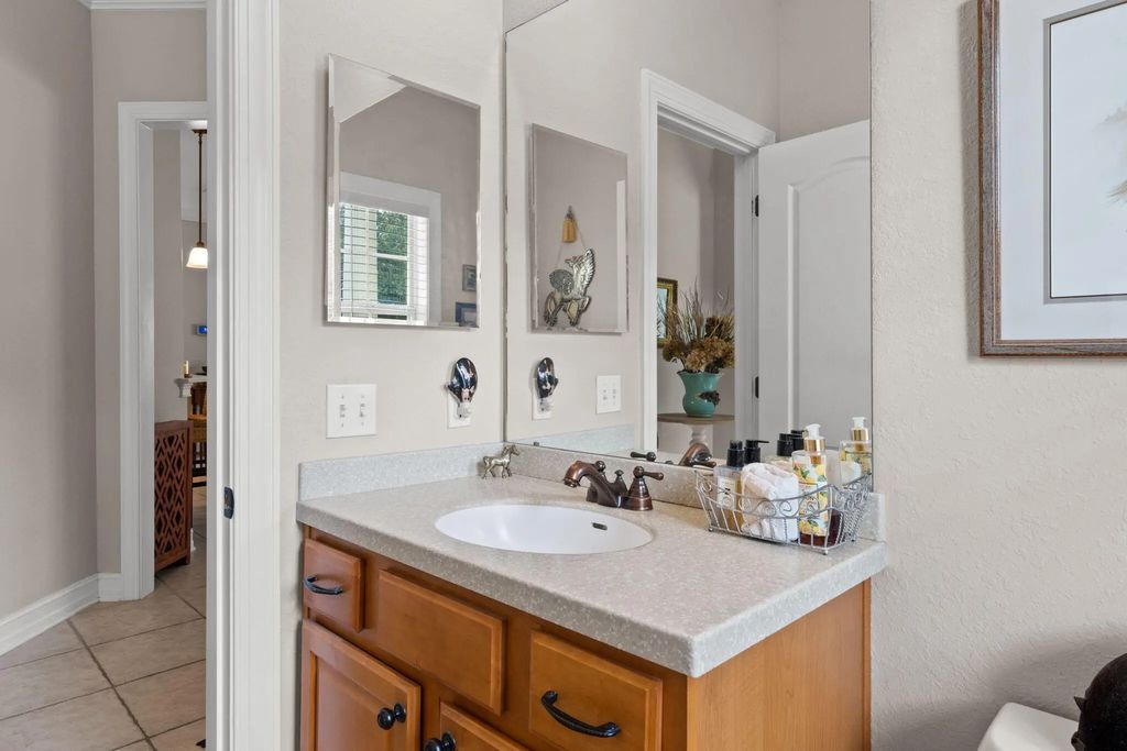38 of 85 - 239 Mango Lane, Freeport, FL