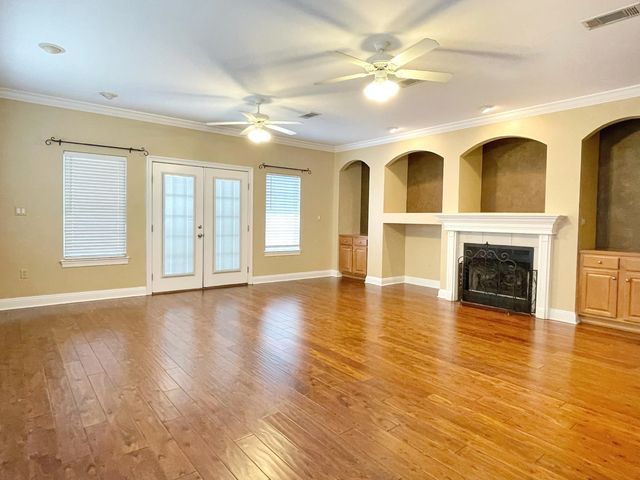 Photo of Listing #1010514