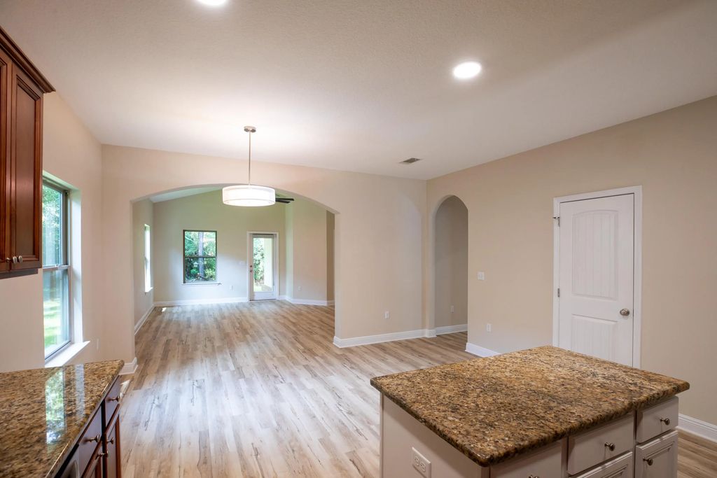 10 of 40 - 55 N Marsh Landing, Freeport, FL