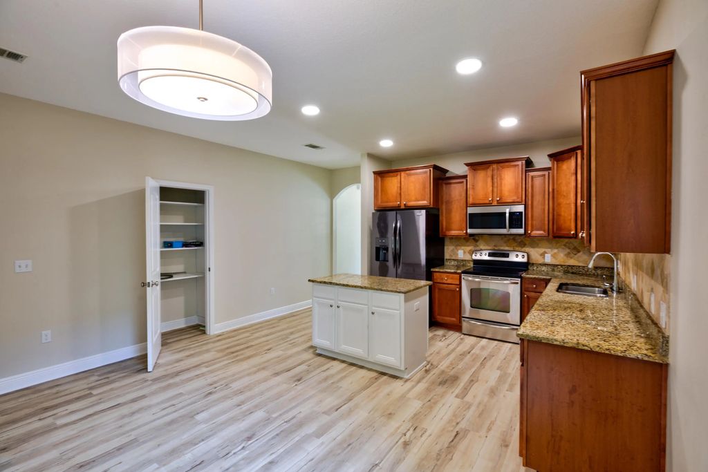12 of 40 - 55 N Marsh Landing, Freeport, FL