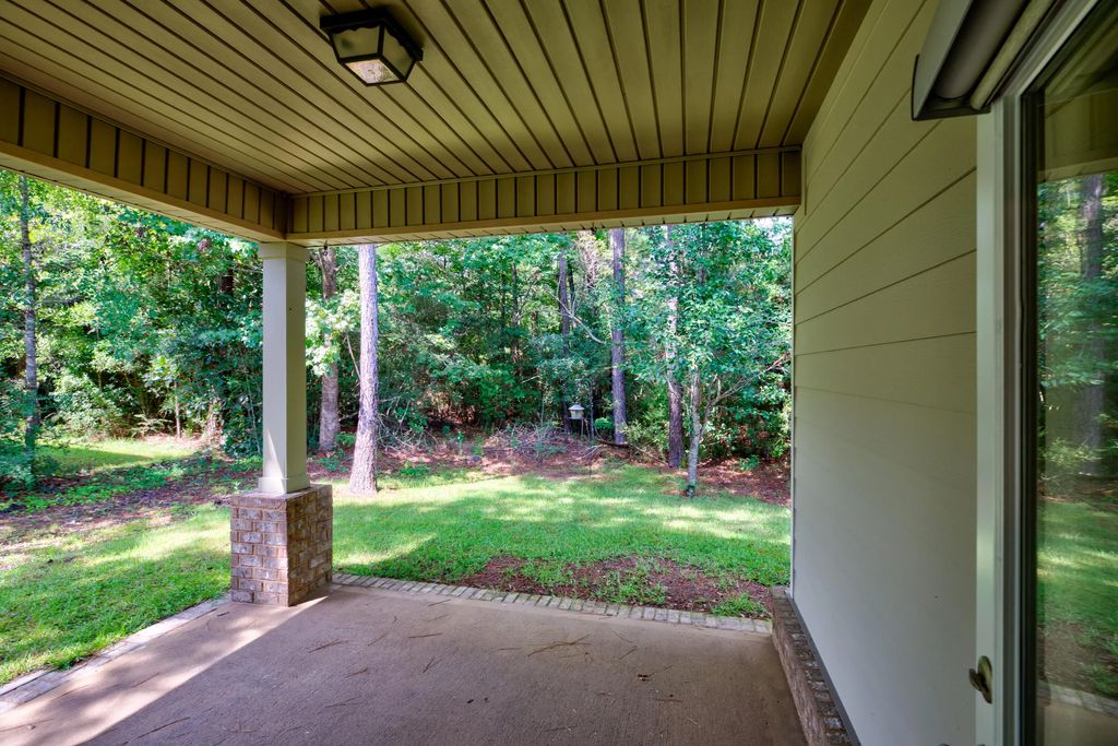 30 of 40 - 55 N Marsh Landing, Freeport, FL