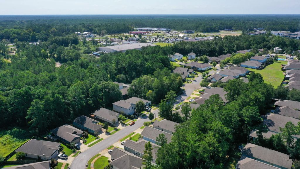 35 of 40 - 55 N Marsh Landing, Freeport, FL