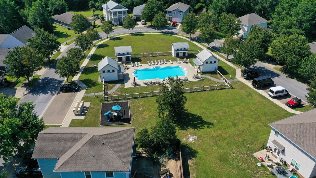 36 of 40 - 55 N Marsh Landing, Freeport, FL