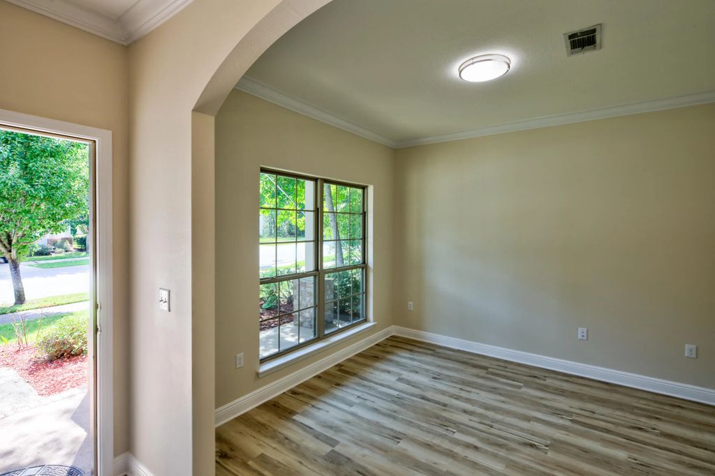 4 of 40 - 55 N Marsh Landing, Freeport, FL
