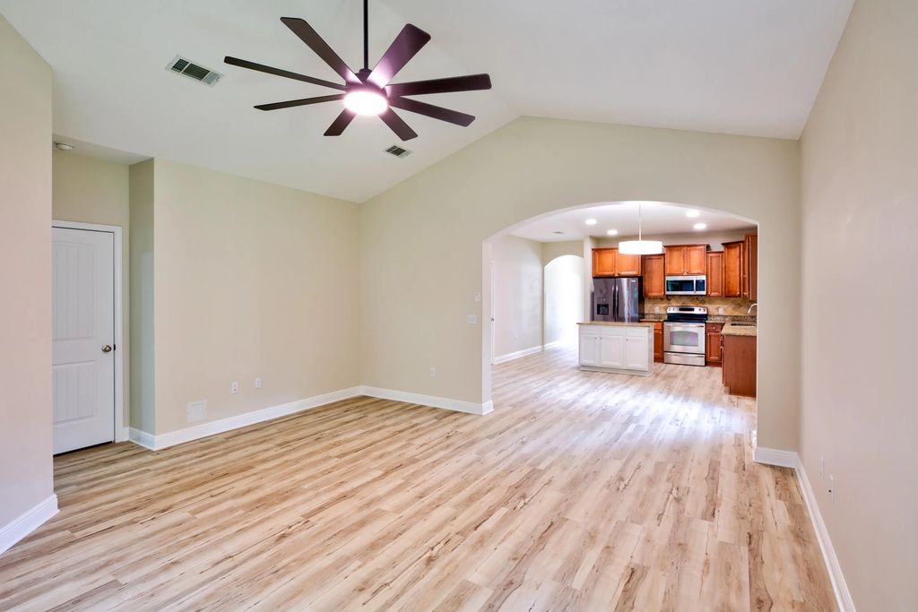 9 of 40 - 55 N Marsh Landing, Freeport, FL