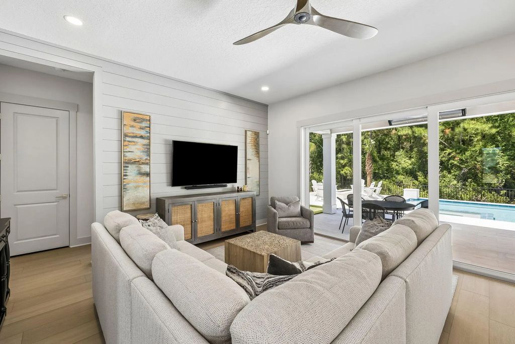 23 of 95 - 300 Breakwater Boulevard, Panama City Beach, FL