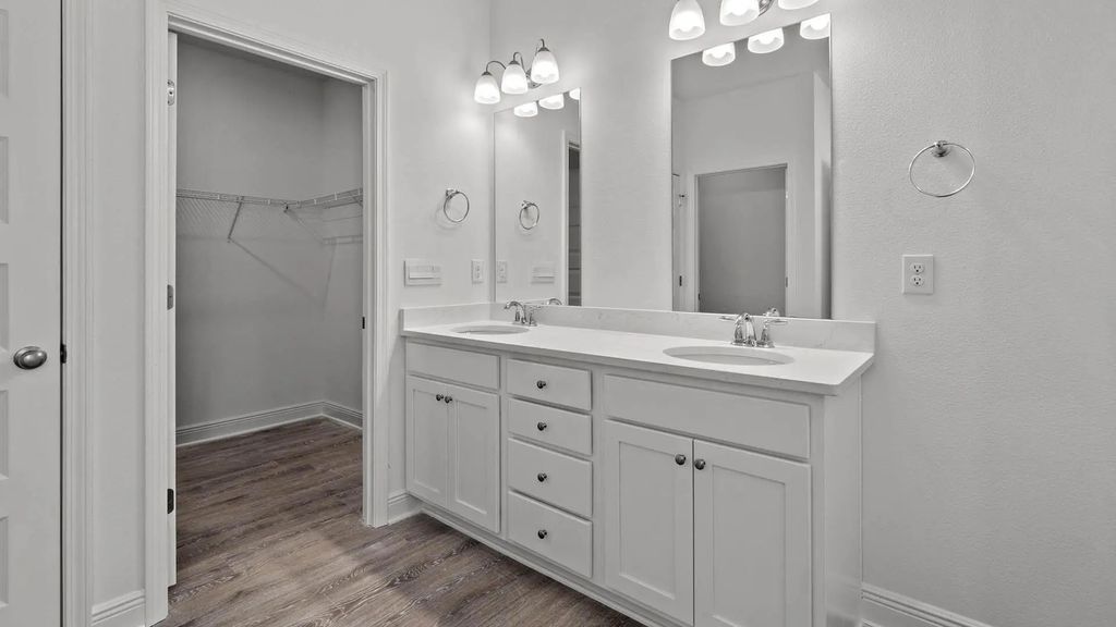 17 of 30 - 244 W Farm Owl Drive, Freeport, FL