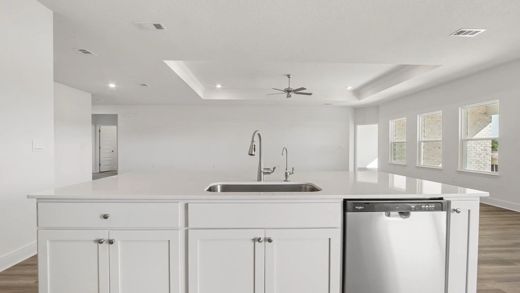 8 of 33 - 282 W Farm Owl Drive, Freeport, FL